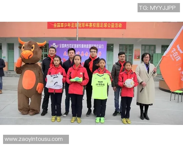 阿坤足球：探索足球世界的魅力与激情，助力青少年成长与梦想实现